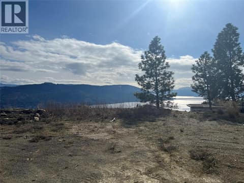 Photo 11 of 8916 Hampshire Crescent, Adventure Bay, Vernon