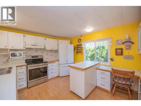 Photo 12 of 15401 Kalamalka Road Unit# 321, Mun of Coldstream, Vernon