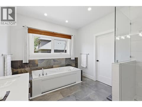 Photo 26 of 213 RUE CHEVAL NOIR, Tobiano, Kamloops