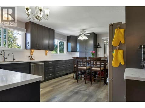Photo 11 of 122 Timberlane Road, Enderby / Grindrod
