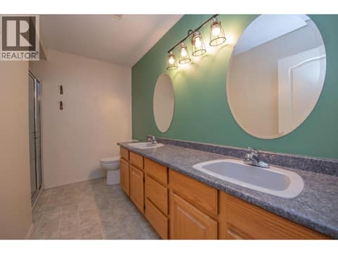 4 piece Master Ensuite at 3929 22 Avenue Unit# 309, Mission Hill, Vernon