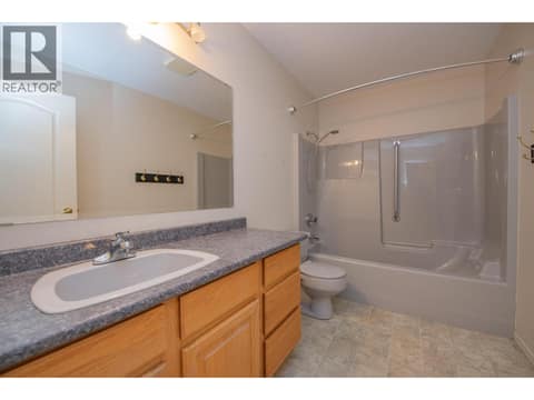 Main Bathroom, 4 piece at 3929 22 Avenue Unit# 309, Mission Hill, Vernon
