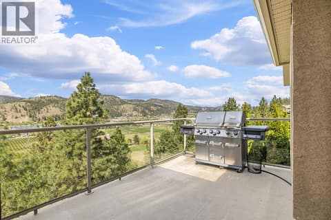 Photo 23 of 600 Denali Drive, Dilworth Mountain, Kelowna