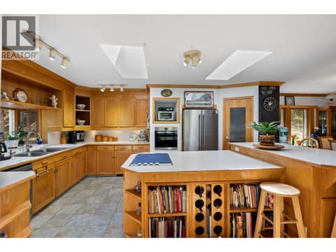 Photo 10 of 9792 MEADOW Road, Red Lake, Kamloops