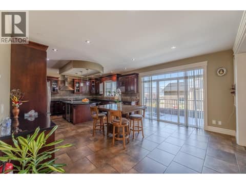 Photo 10 of 2377 WILTSE Drive, Wiltse/Valleyview, Penticton