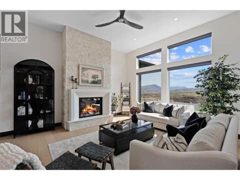 Photo 8 of 115 Lake Point Court, Tobiano, Kamloops