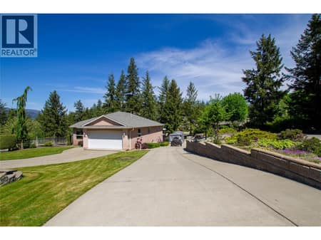 Photo 2 of 35 Peregrine Way, Adventure Bay, Vernon