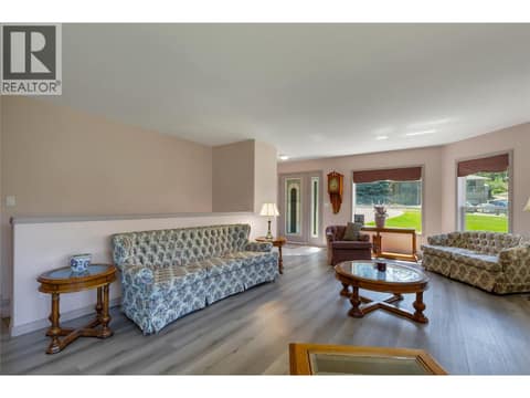 Photo 7 of 35 Peregrine Way, Adventure Bay, Vernon