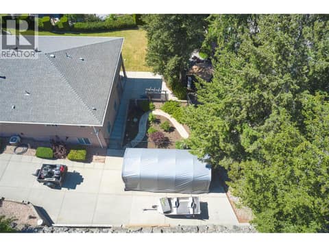 Photo 71 of 35 Peregrine Way, Adventure Bay, Vernon