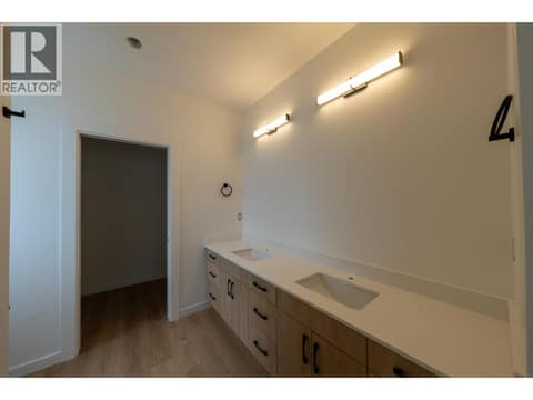 Photo 12 of 2982 Scenic Ridge Drive, Smith Creek, West Kelowna
