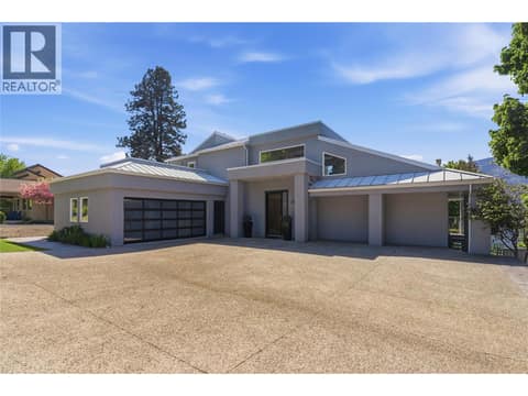 Oversized driveway to store cars, boats and trailers at 2090 Bennett Road, McKinley Landing, Kelowna
