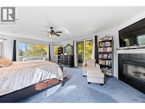 Photo 15 of 3257 JUNIPER Drive, Naramata Rural