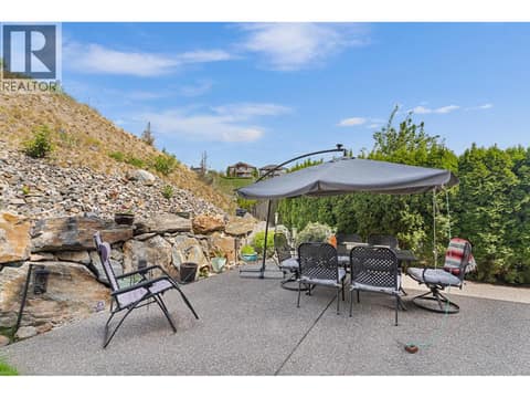 Photo 15 of 1011 Foothills Court, Foothills, Vernon