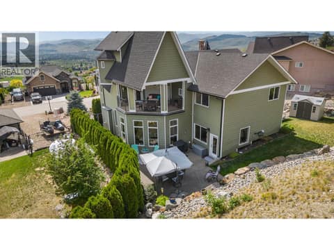 Photo 17 of 1011 Foothills Court, Foothills, Vernon