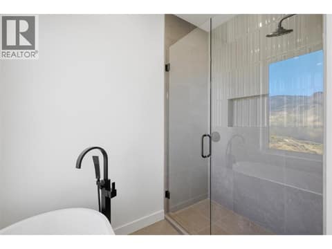 Photo 35 of 38 RUE CHEVAL NOIR Unit# 327, Tobiano, Kamloops