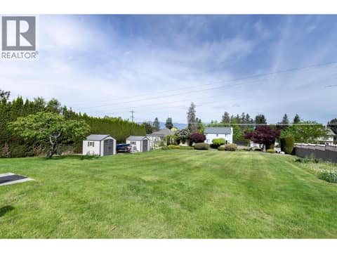 Photo 40 of 1544 Woodridge Road, Crawford Estates, Kelowna