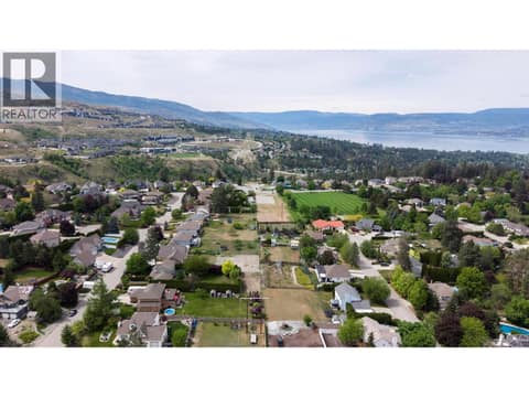 Photo 56 of 1544 Woodridge Road, Crawford Estates, Kelowna