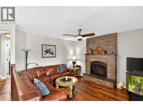 Photo 8 of 1544 Woodridge Road, Crawford Estates, Kelowna