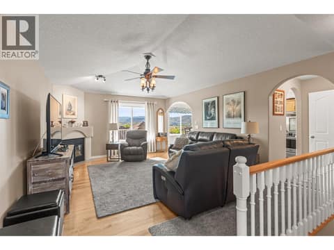 Photo 4 of 938 Mt Bulman Drive, Middleton Mountain Vernon