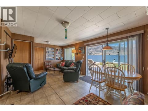 Photo 11 of 475 North Beach Road, Summerland Rural