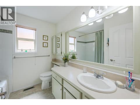 Photo 27 of 1634 Carmi Avenue Unit# 105, Columbia/Duncan, Penticton