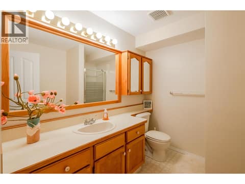 Photo 53 of 1634 Carmi Avenue Unit# 105, Columbia/Duncan, Penticton