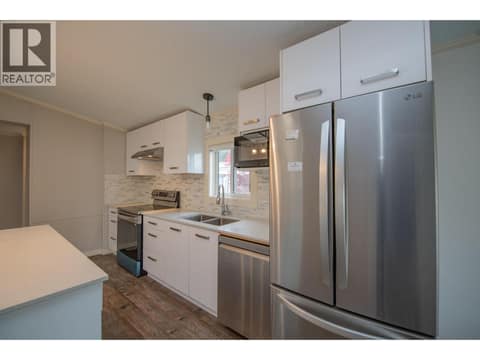 Photo 11 of 6710 Tronson Road Unit# 202, Okanagan Landing, Vernon