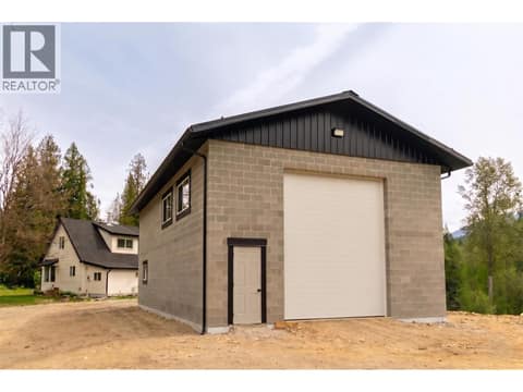 Photo 4 of 2904 Enderby Mabel Lake Road, Enderby / Grindrod