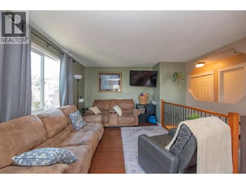 Photo 16 of 3701 15 Avenue, Mission Hill, Vernon