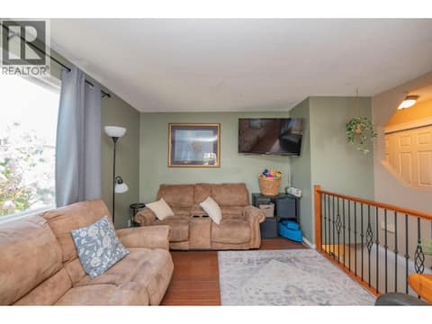 Photo 19 of 3701 15 Avenue, Mission Hill, Vernon