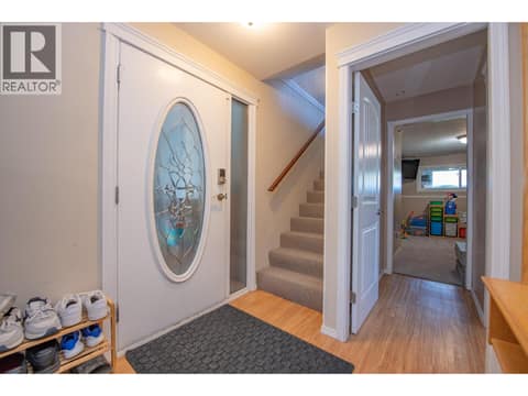Photo 3 of 3701 15 Avenue, Mission Hill, Vernon