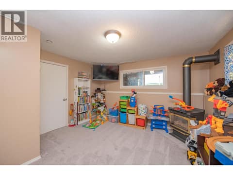 Photo 31 of 3701 15 Avenue, Mission Hill, Vernon