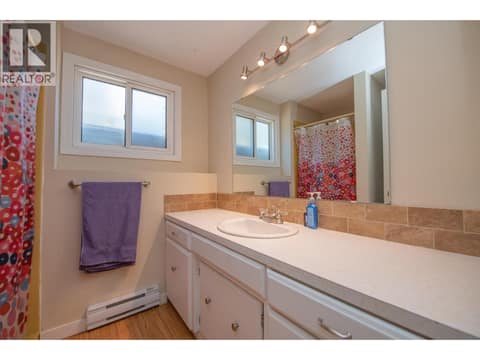 Photo 32 of 3701 15 Avenue, Mission Hill, Vernon