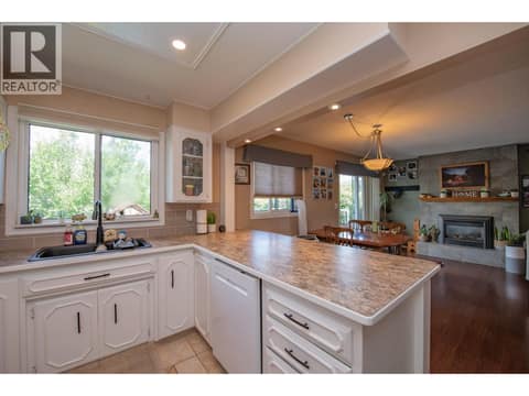 Photo 7 of 3701 15 Avenue, Mission Hill, Vernon