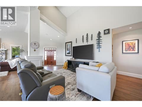 Photo 12 of 9520 Juniper Heights Road, Invermere Rural