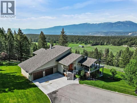 Photo 2 of 9520 Juniper Heights Road, Invermere Rural