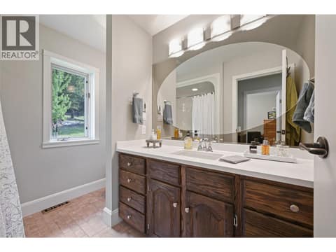 Photo 20 of 9520 Juniper Heights Road, Invermere Rural