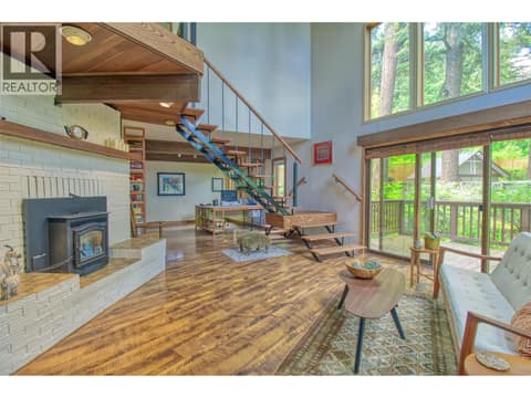 Main floor living at 405 Kildare Way, Okanagan North, Vernon