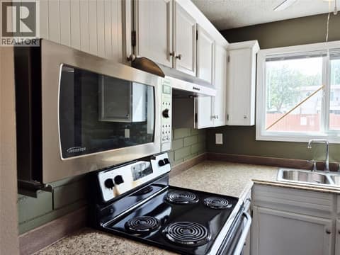 Photo 8 of 4102 24 Avenue Unit# 2, South Vernon