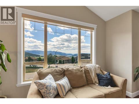 Photo 11 of 1449 Red Mountain Place, Foothills, Vernon