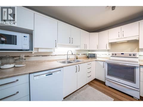 Photo 3 of 3300 Centennial Drive Unit# 112, City of Vernon
