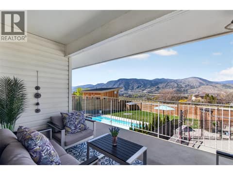 Photo 12 of 118 Dartmouth Place, Wiltse/Valleyview, Penticton
