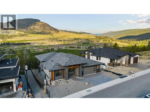Photo 10 of 2140 Montenegro Drive, Black Mountain, Kelowna