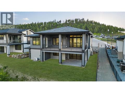 Photo 2 of 2140 Montenegro Drive, Black Mountain, Kelowna