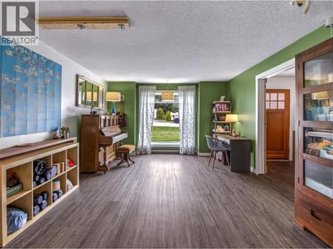 Photo 9 of 271 Middle Bench Road S, Uplands/Redlands, Penticton
