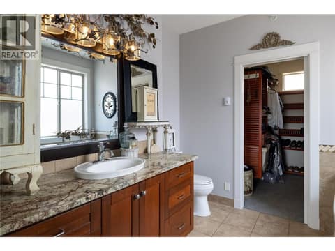 Ensuite at 339 Cordon Place, Bella Vista, Vernon