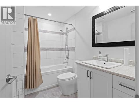 Suite 4pce bathroom - Basement/lower floor. at 647 Mt Ida Drive, Middleton Mountain Coldstream