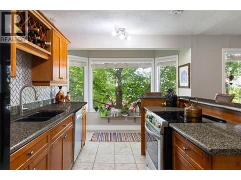 Photo 21 of 2904 24 Street, East Hill, Vernon