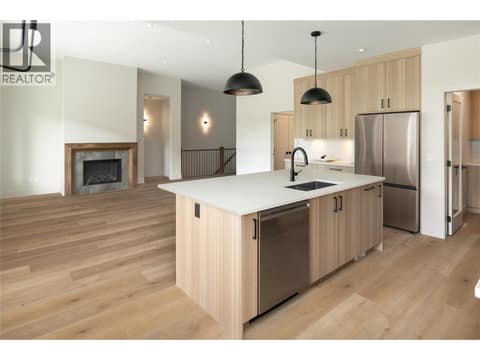 Photo 15 of 2125 Montenegro Drive, Black Mountain, Kelowna