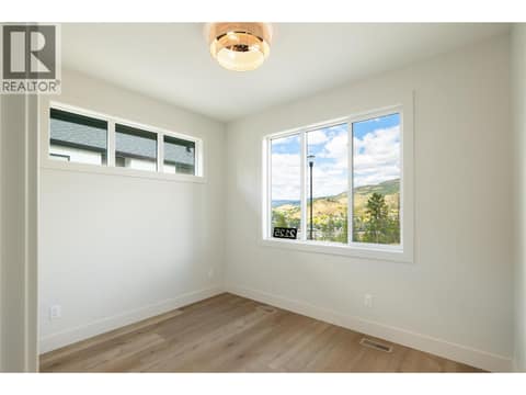 Photo 23 of 2125 Montenegro Drive, Black Mountain, Kelowna